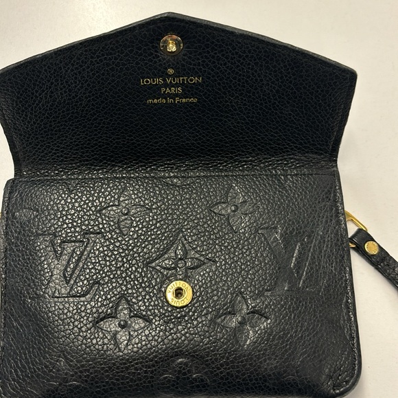 Louis Vuitton Black Leather Card Key Holder - Picture 7 of 11